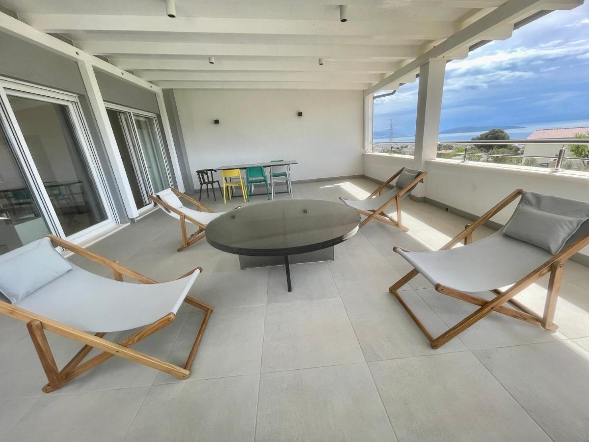 Villa Mila Kastela Kaštel Novi Exteriör bild