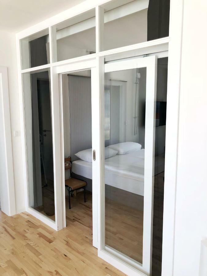 Villa Mila Kastela Kaštel Novi Exteriör bild