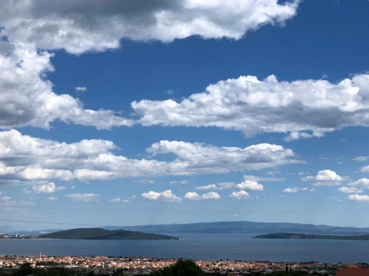 Villa Mila Kastela Kaštel Novi Exteriör bild