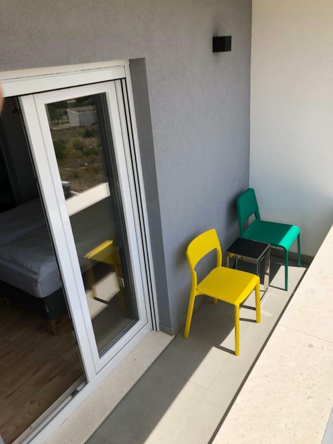 Villa Mila Kastela Kaštel Novi Exteriör bild