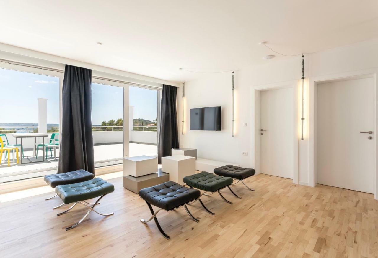 Villa Mila Kastela Kaštel Novi Exteriör bild