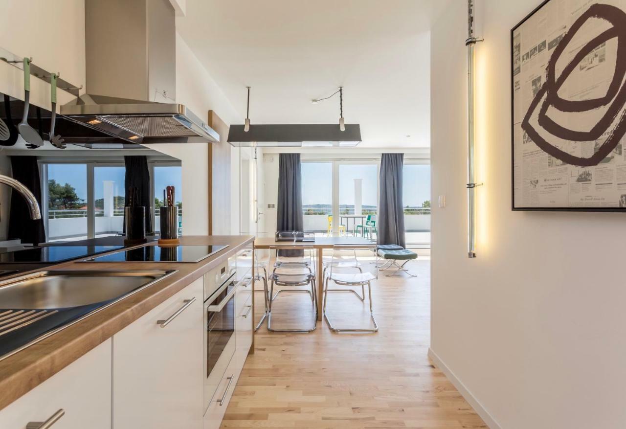 Villa Mila Kastela Kaštel Novi Exteriör bild